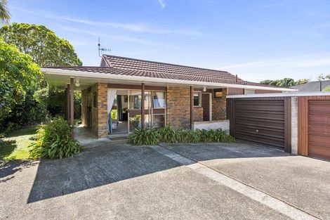 Photo of property in 4 Edgewater Street, Waikanae, 5036