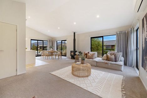 Photo of property in 22 Mckellar Drive, Jacks Point, Queenstown, 9371
