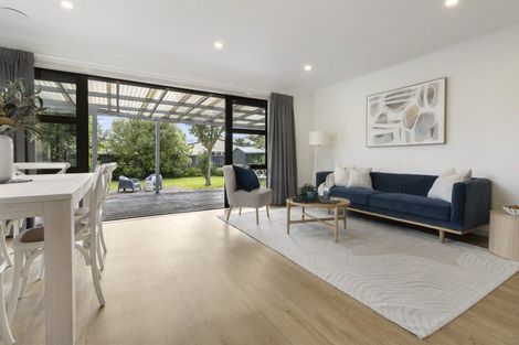 Photo of property in 154 Oxford Terrace, Epuni, Lower Hutt, 5011