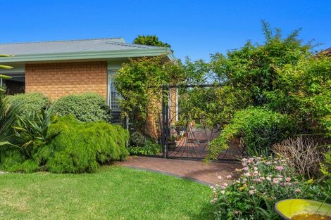 Photo of property in 9 Edgewater Grove, Whakatane, 3120