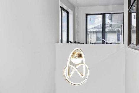 Photo of property in Oakwood Manor, 608c Massey Road, Mangere, Auckland, 2022