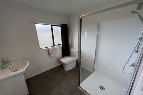 Photo of property in 12/56 Larnoch Road, Henderson, Auckland, 0610