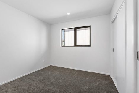 Photo of property in 179 Henwood Road, Westgate, Auckland, 0814