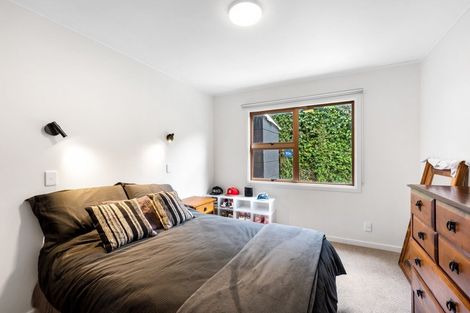 Photo of property in 39 Rawhiti Street, Stokes Valley, Lower Hutt, 5019