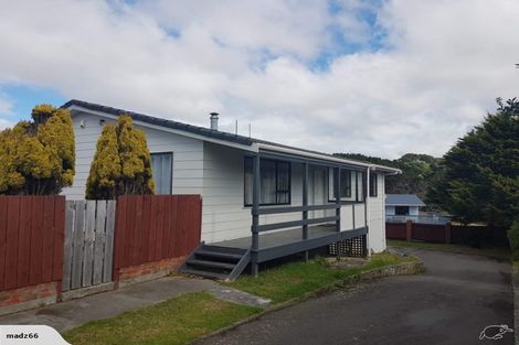 Photo of property in 101 Pikarere Street, Titahi Bay, Porirua, 5022