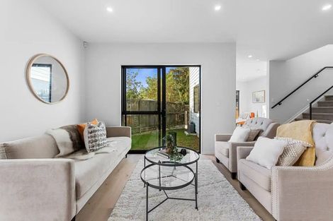 Photo of property in 10b Colum Place, Bucklands Beach, Auckland, 2014