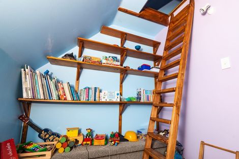 Photo of property in 81 Clifford Road, Johnsonville, Wellington, 6037