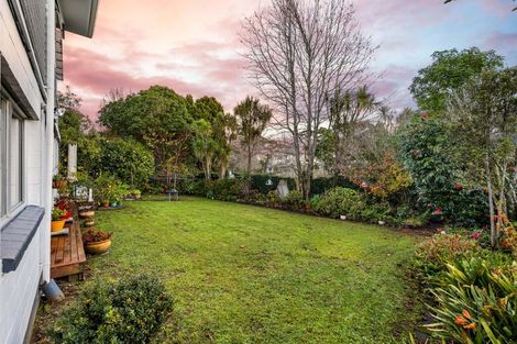 Photo of property in 15 Anich Road, Massey, Auckland, 0614