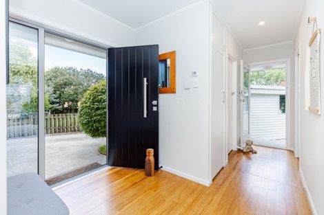 Photo of property in 21 Paulette Place, Queenwood, Hamilton, 3210