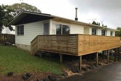 Photo of property in 3 June Place, Torbay, Auckland, 0630