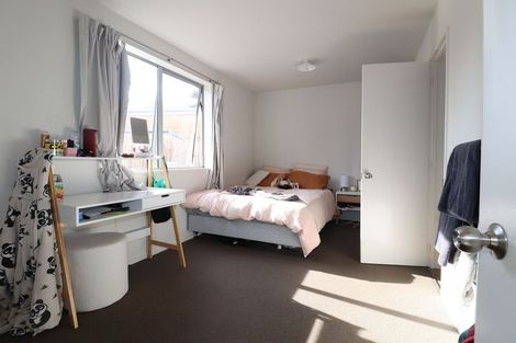 Photo of property in 5b Paeroa Street, Riccarton, Christchurch, 8041