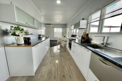 Photo of property in 121e George Street, Tuakau, 2121