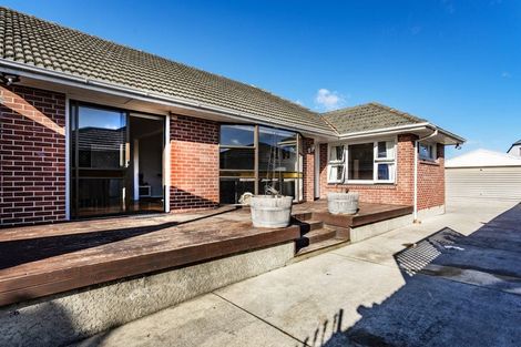 Photo of property in 44 Bickerton Street, Wainoni, Christchurch, 8061