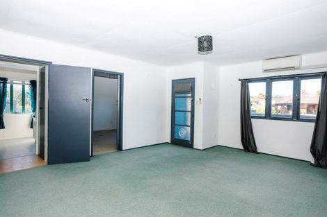 Photo of property in 11 Maclaurin Street, Dannevirke, 4930