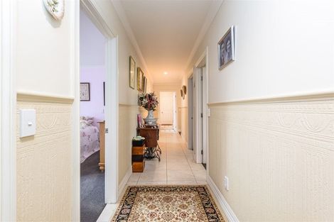 Photo of property in 10 Meeking Place, Aidanfield, Christchurch, 8025
