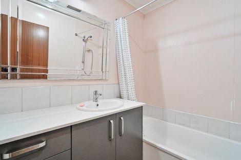 Photo of property in 507 Saint Aubyn Street East, Hastings, 4122