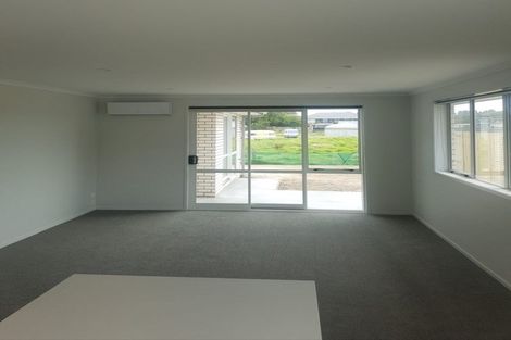 Photo of property in 35 Fontana Street, Papamoa, 3118