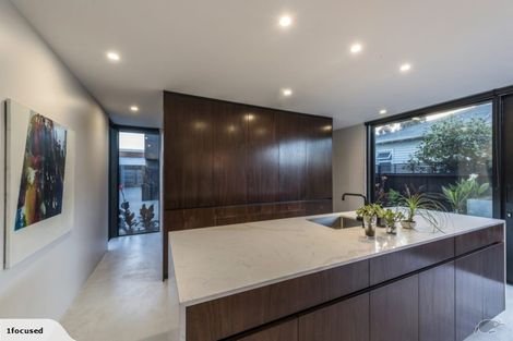 Photo of property in 12 Edgeware Road, St Albans, Christchurch, 8014