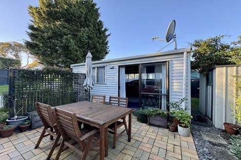 Photo of property in 2/15 Gloaming Place, Conifer Grove, Takanini, 2112