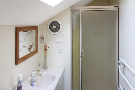 Photo of property in 29 Glenburn Place, Avonhead, Christchurch, 8042