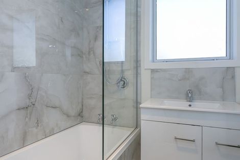 Photo of property in 4b Reid Grove, Richmond Heights, Taupo, 3330