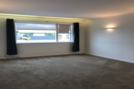 Photo of property in 22 Ferry Street, Seatoun, Wellington, 6022