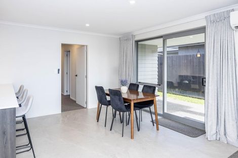 Photo of property in 8 Whakatipu Street, Temple View, Hamilton, 3218