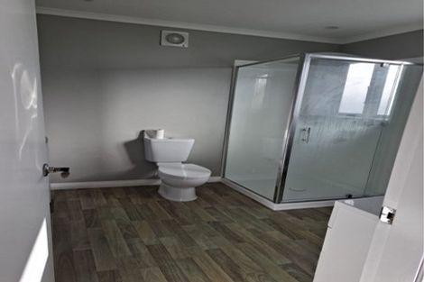 Photo of property in 124 Darlington Road, Miramar, Wellington, 6022