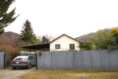 Photo of property in 12 Denbigh Street, Arrowtown, 9302