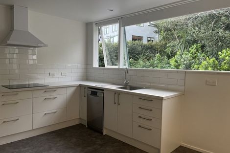 Photo of property in 15u4 Upper Lewisville Terrace, Thorndon, Wellington, 6011