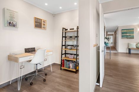 Photo of property in 6 Arete Lane, Levin, 5571