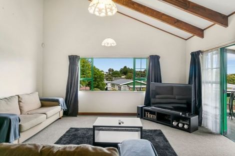 Photo of property in 122 Taupo View Road, Taupo, 3330