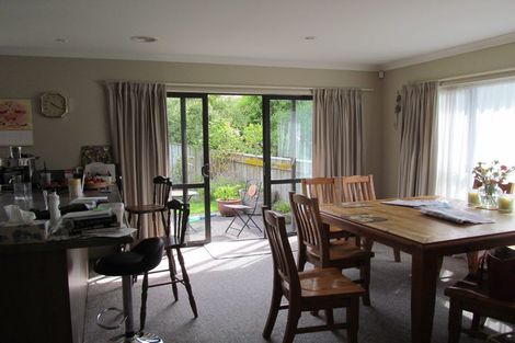 Photo of property in 44 Te Puia Drive, Aotea, Porirua, 5024