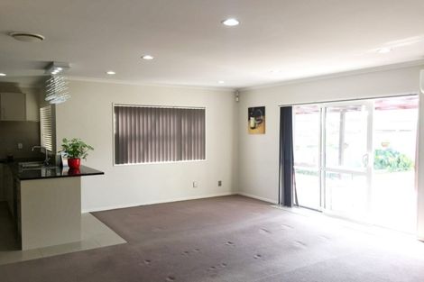 Photo of property in 144 Flat Bush School Road, Flat Bush, Auckland, 2019