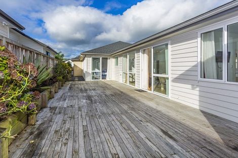 Photo of property in 25 Ahorangi Road, Silverdale, 0932