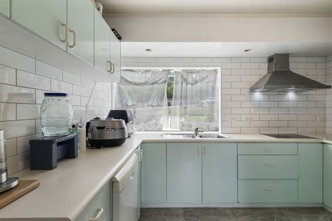 Photo of property in 466 Don Buck Road, Massey, Auckland, 0614