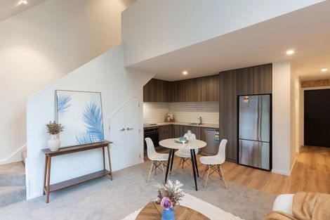 Photo of property in 2/171 Centaurus Road, Saint Martins, Christchurch, 8022