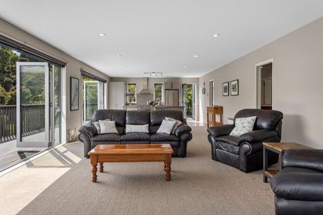 Photo of property in 11 Manuka Terrace, Duvauchelle, 7581