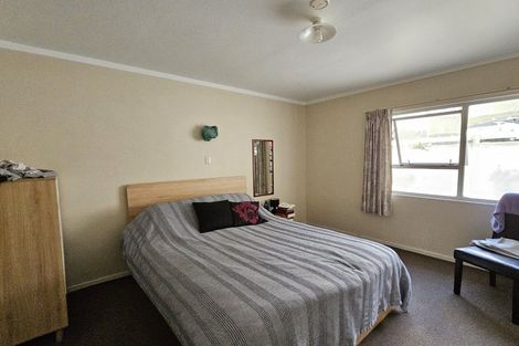 Photo of property in 126u8 Redwood Avenue, Tawa, Wellington, 5028