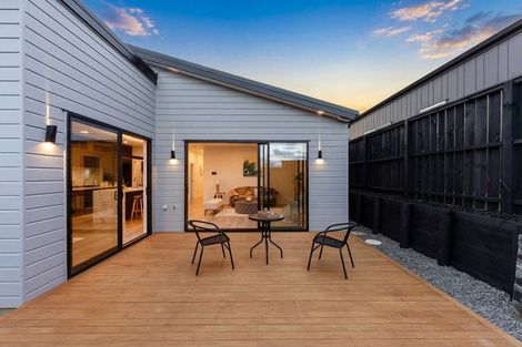 Photo of property in 80 Huanui Drive, Wainui, 0992