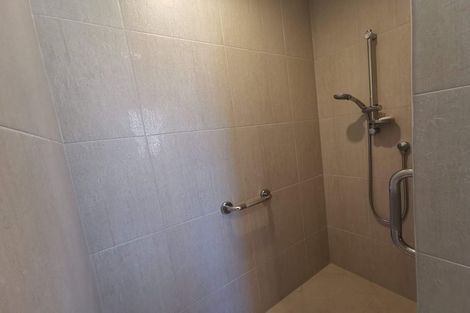 Photo of property in 13 Te Awa Place, Red Beach, 0932