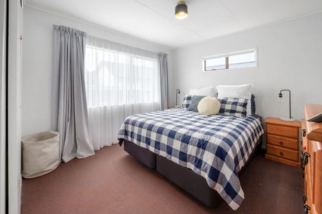 Photo of property in 37 Enfield Street, Nawton, Hamilton, 3200