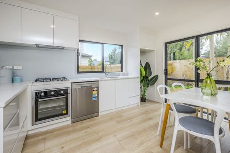 Photo of property in 160b Hill Road, Manurewa, Auckland, 2105