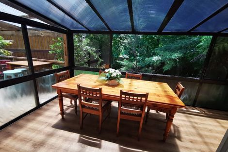 Photo of property in 29 Onedin Place, Titirangi, Auckland, 0604