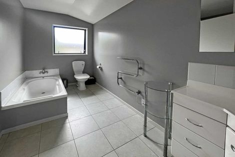 Photo of property in 44 Browning Street, Sydenham, Christchurch, 8023