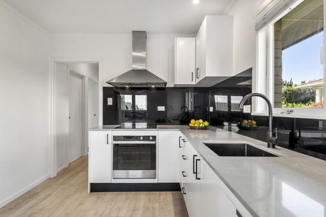 Photo of property in 61a/3 Northboro Road, Belmont, Auckland, 0622