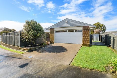 Photo of property in 7 Mercury Street, Milson, Palmerston North, 4414