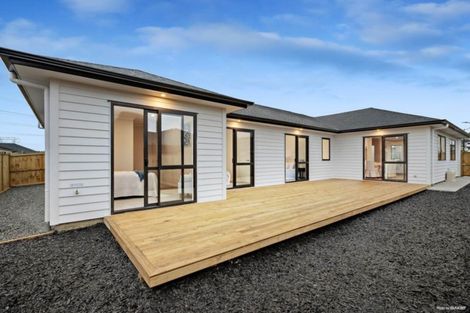 Photo of property in 44 Cooladawson Drive, Flat Bush, Auckland, 2019