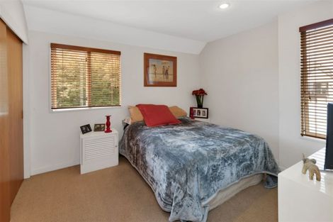 Photo of property in 31 Oakford Close, Riccarton, Christchurch, 8011