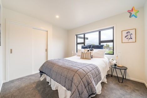Photo of property in 1/489 Riverside Drive, Fairfield, Lower Hutt, 5011